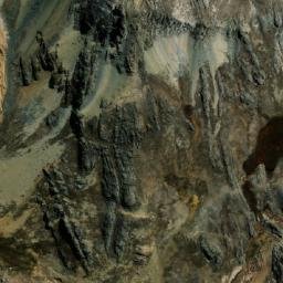 Satellite imagery of Cerro Pacchi, PE