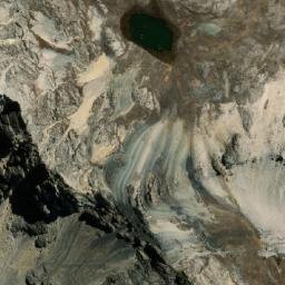 Satellite imagery of Cerro Castillacocha, PE