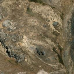 Satellite imagery of Cerro Condortaichana, PE