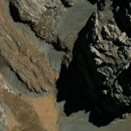 Satellite imagery of Cerro Añascayhuas, PE