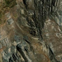 Satellite imagery of Cerro Ocshapunta, PE