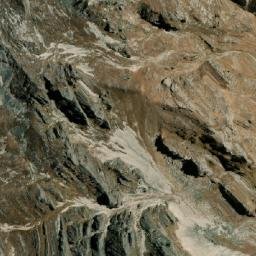 Satellite imagery of Cerro Ocshapunta, PE