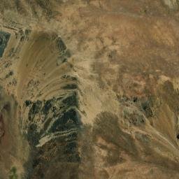 Satellite imagery of Cerros Yacunan, PE