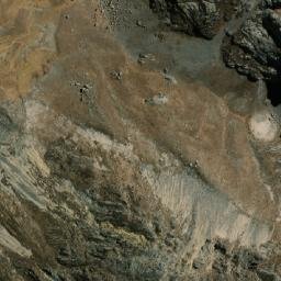 Satellite imagery of Cerro Anamaray, PE