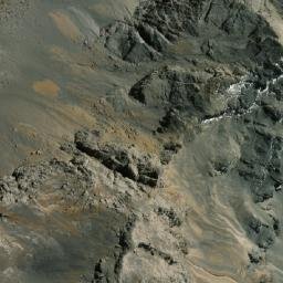 Satellite imagery of Cerro Anamaray, PE
