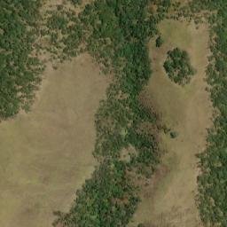 Satellite imagery of Hucumo, AO