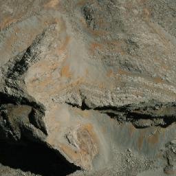Satellite imagery of Cerro Pahuarpampa, PE