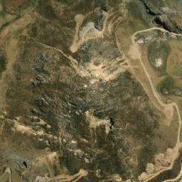 Satellite imagery of Carhuacayan, PE