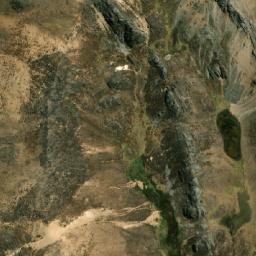 Satellite imagery of Carhuacayan, PE