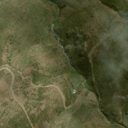 Satellite imagery of Cerro Pariahuanca, PE