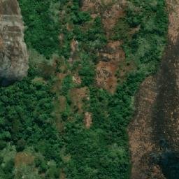 Satellite imagery of Umbi, AO