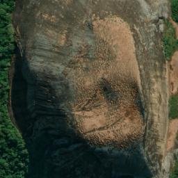 Satellite imagery of Umbi, AO