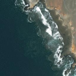 Satellite imagery of Promontorio Salinas, PE