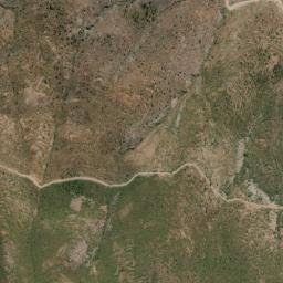 Satellite imagery of Cerro Santa Cruz, PE