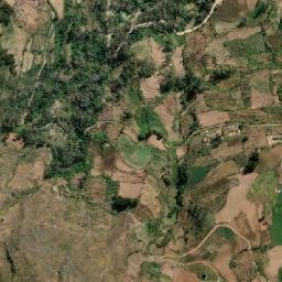 Satellite imagery of Ocshatambo, PE