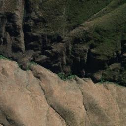 Satellite imagery of Cerro Ocuchuay, PE