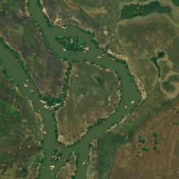 Satellite imagery of Quicunda, AO
