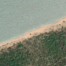 Satellite imagery of Annesley Point, AU