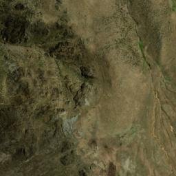 Satellite imagery of Cerro Carcapata Chico, PE