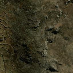 Satellite imagery of Cerro Quinchomachay, PE