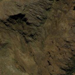 Satellite imagery of Cumbre Llantinnioj, PE