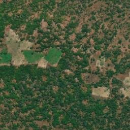 Satellite imagery of Mundengo, AO