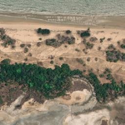 Satellite imagery of White Rocks, AU