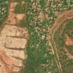 Satellite imagery of Luena Mediumwave Transmitter, AO