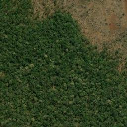 Satellite imagery of Muhaco, AO