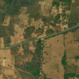 Satellite imagery of Lumbi, AO