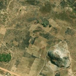 Satellite imagery of Monte Lucunga, AO