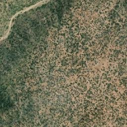 Satellite imagery of Échite, AO