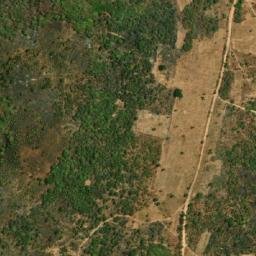 Satellite imagery of Candongo, AO
