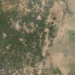 Satellite imagery of Muím, AO