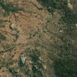 Satellite imagery of Caluálua, AO