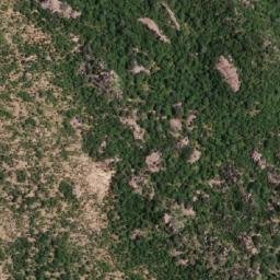 Satellite imagery of Calombéu, AO