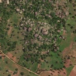 Satellite imagery of Voma, AO