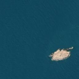 Satellite imagery of Brady Rock, AU