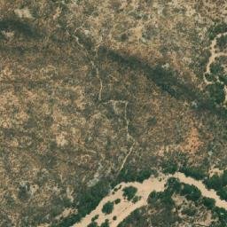 Satellite imagery of Paué, AO