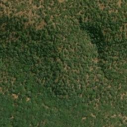 Satellite imagery of Camenha, AO