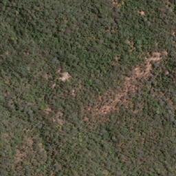Satellite imagery of Vihamba, AO
