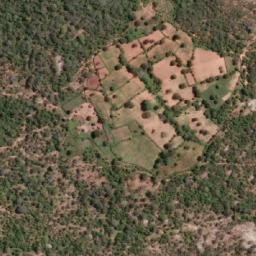 Satellite imagery of Vihamba, AO