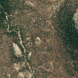 Satellite imagery of Cacóco, AO