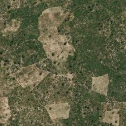 Satellite imagery of Azanga, AO