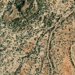 Satellite imagery of Macópia, AO