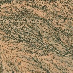 Satellite imagery of Iariambungo, AO