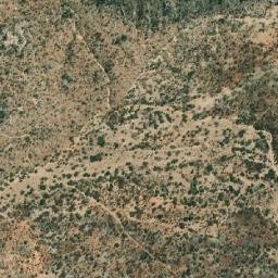 Satellite imagery of Iariambungo, AO