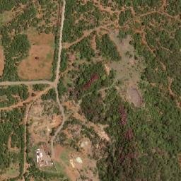 Satellite imagery of Mapongo, AO