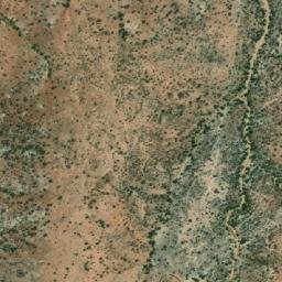 Satellite imagery of Paué, AO