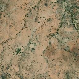 Satellite imagery of Paué, AO